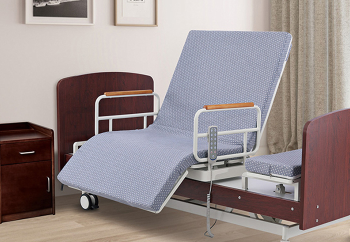 Medical bed manufacturers introduce how the elderly should use the product in winter
